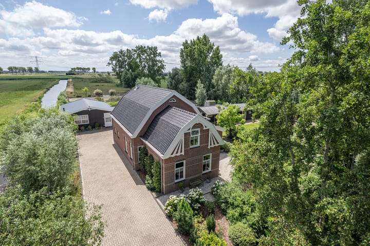 Oudeweg Oost 1 in Heenvliet foto