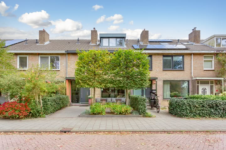 Oudheusdenstraat 20 in Badhoevedorp