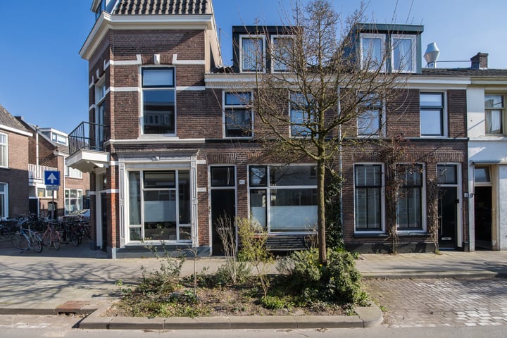 Oudwijkerdwarsstraat 109 in Utrecht foto