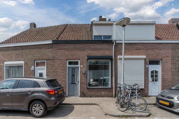 Outshoornstraat 101 in Tilburg foto