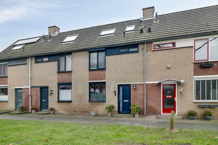 Ouverturelaan 51 in Spijkenisse foto