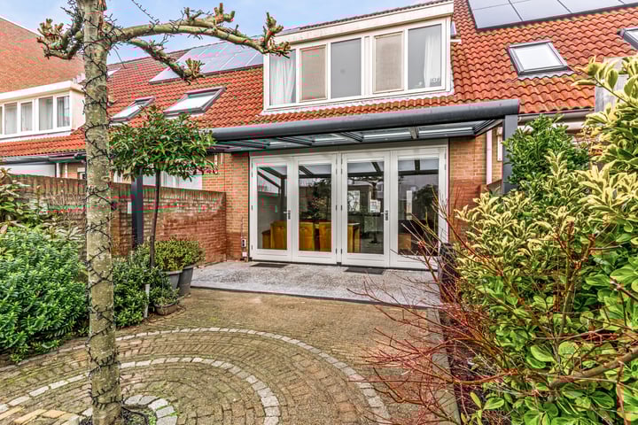 Overboslaan 31 in Beverwijk foto