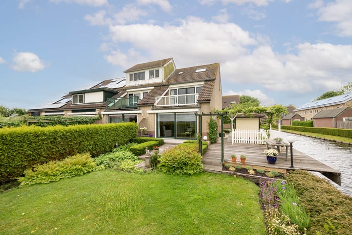Overbuurt 19 in Rijnsaterwoude foto
