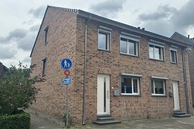 Overhoven 59 in Sittard foto