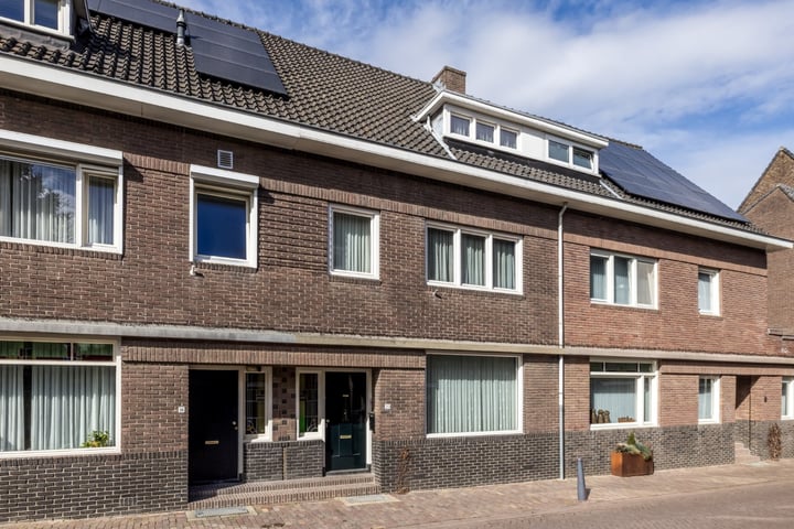 Overhovenerstraat 20 in Sittard foto