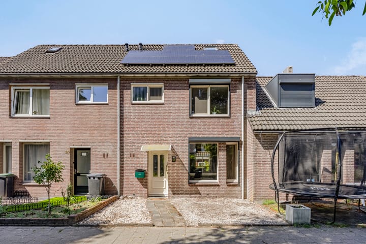 Overijsselplantsoen 18 in Helmond