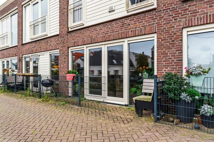 Overrijn 6A in Leiden foto