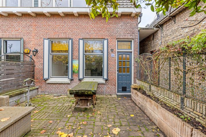Overschieseweg 2-K003 in Rotterdam foto