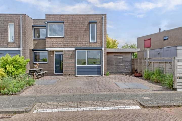 P. Boorsmastraat 22 in Zaandam foto