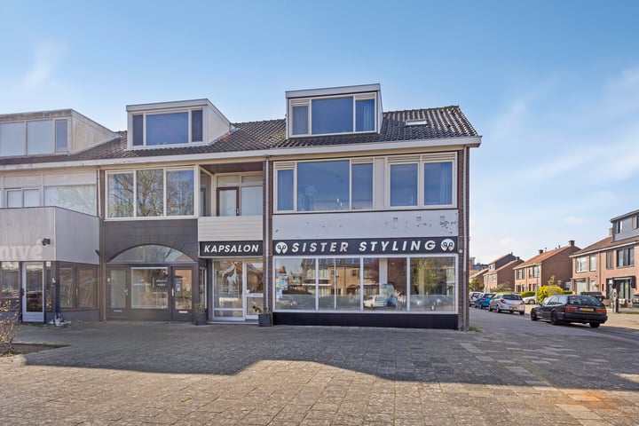 P C de Vinckstraat 1 in Hellevoetsluis