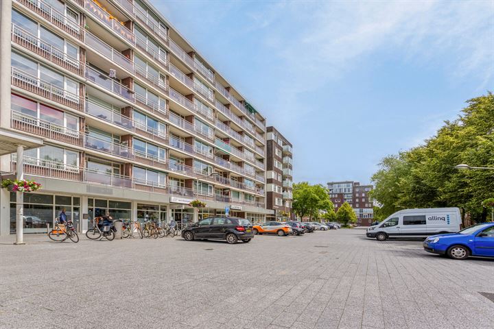 P.C. Hooftplein 65 in Harderwijk foto