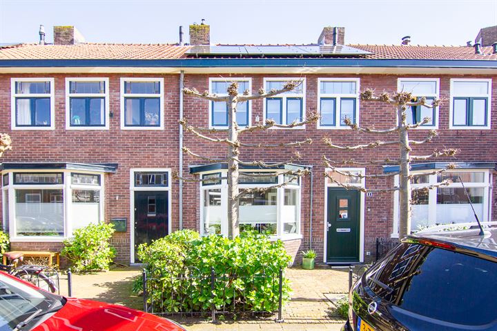 P.C. Hooftstraat 8 in Haarlem foto