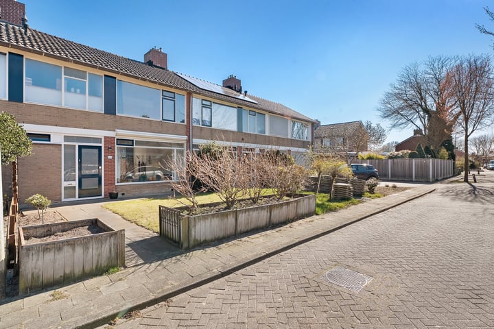 Foto van woning P. de Hooghstraat 8, Hardenberg