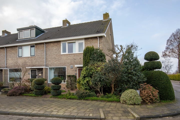 P.F. von Sieboldlaan 38 in Aalsmeer foto