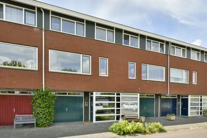 P. Hans Frankfurthersingel 264 in Amsterdam foto