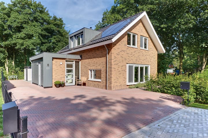 Paaslohof 6 in Hierden