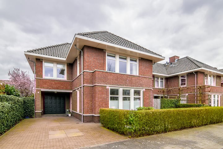 Pablo Picassostraat 13 in Rotterdam