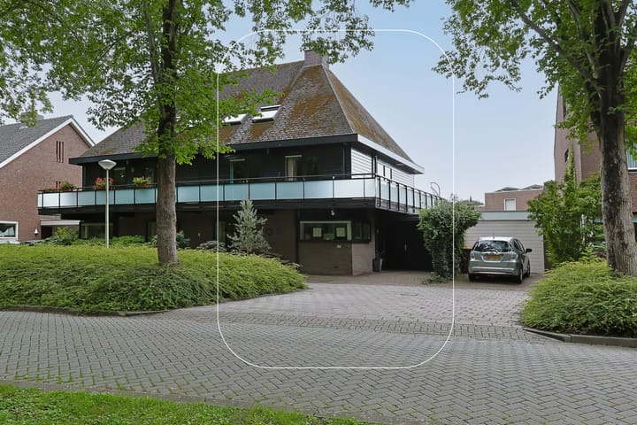 Paddestoelweg 132 in Alphen aan den Rijn foto