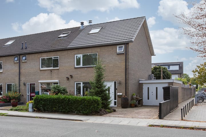 Paganinistraat 15 in Zevenaar foto