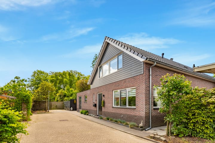Pageveld 6 in Limmen foto