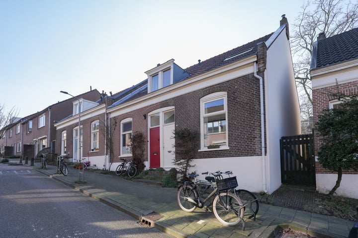 Palmstraat 43 in Nijmegen foto