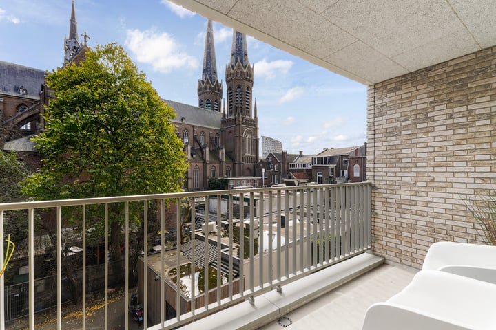 Panhuijsenpad 137 in Tilburg foto