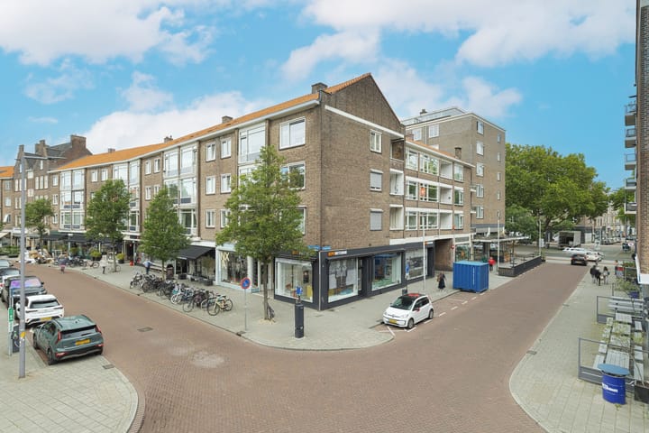 Pannekoekstraat 64A in Rotterdam foto