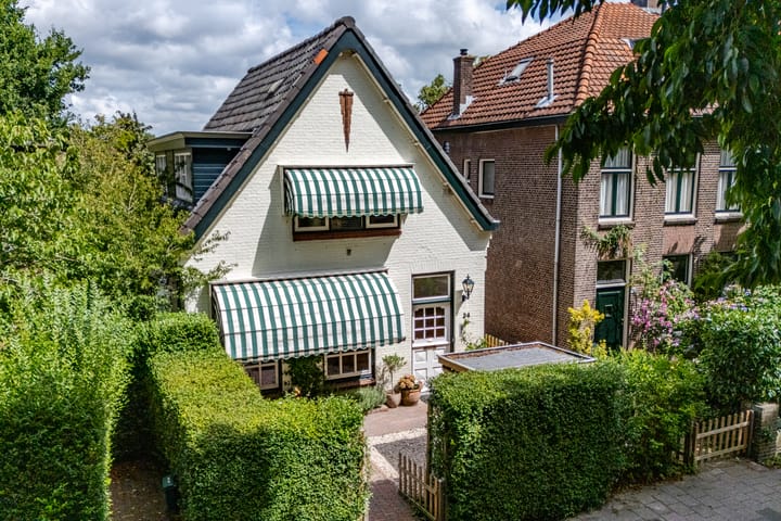 Papelaan 34 in Voorschoten foto