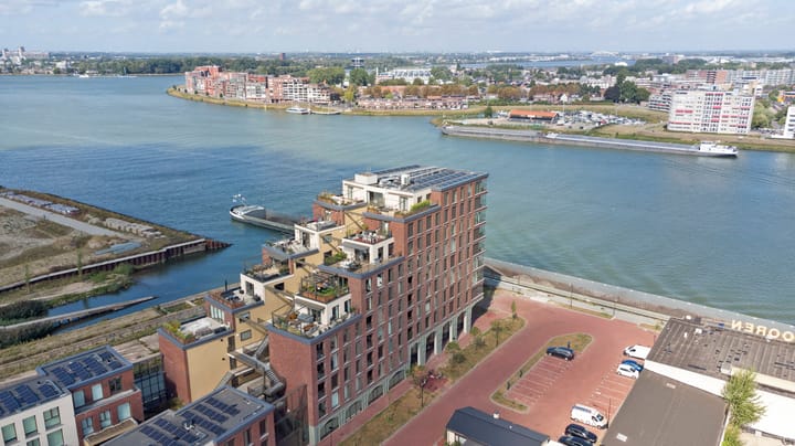 Papendrechtsestraat 51 in Dordrecht foto