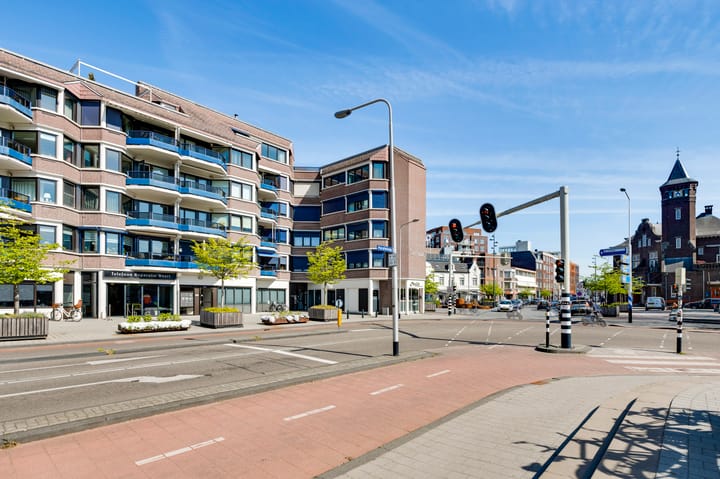 Parallelweg 15 in Weert foto
