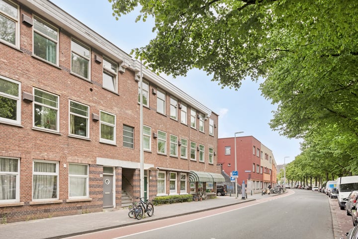 Parallelweg 266 in 's-Gravenhage foto