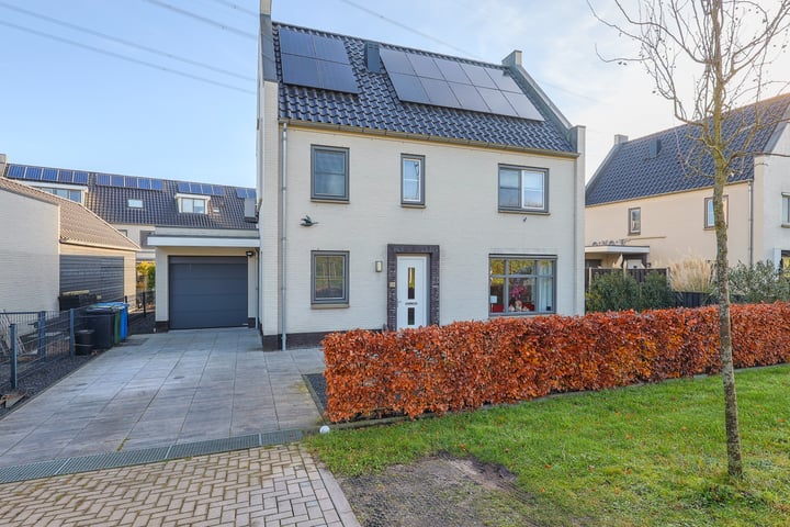 Parallelweg 6b in Sliedrecht foto