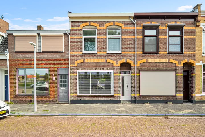 Parallelweg 81 in Den Helder foto