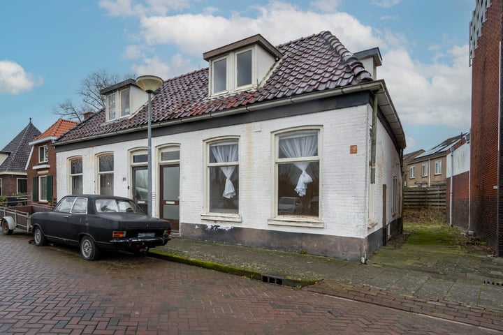 Foto van woning Parallelweg 91, Hoogezand