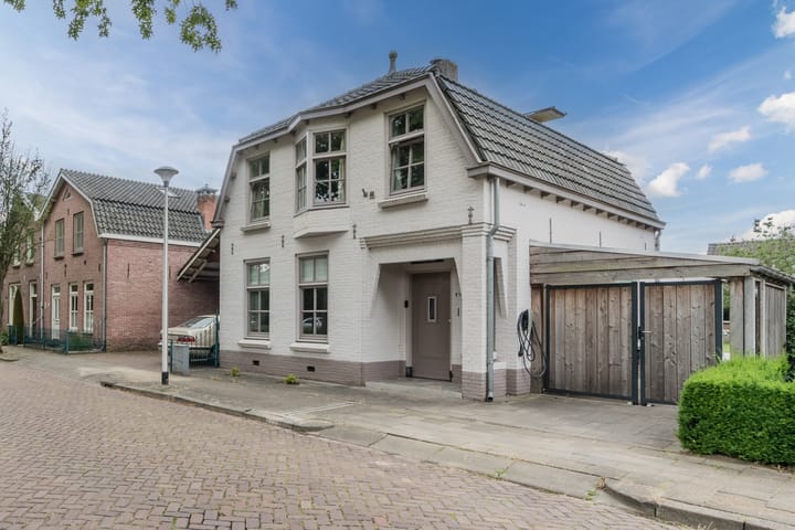 Foto van woning Parallelweg West 12, Valkenswaard
