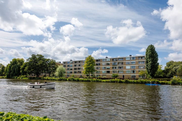 Paramaribostraat 93 in Leiden foto