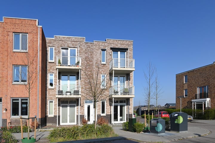 Parelgraslaan 30 in Rijswijk foto