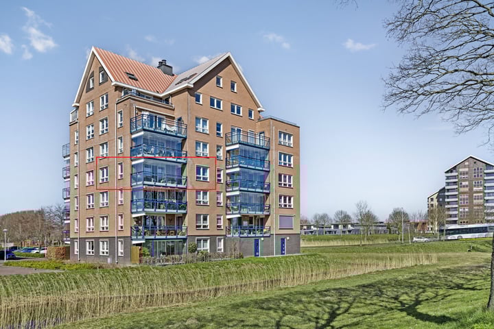 Parelsnoer 25 in Rhoon foto