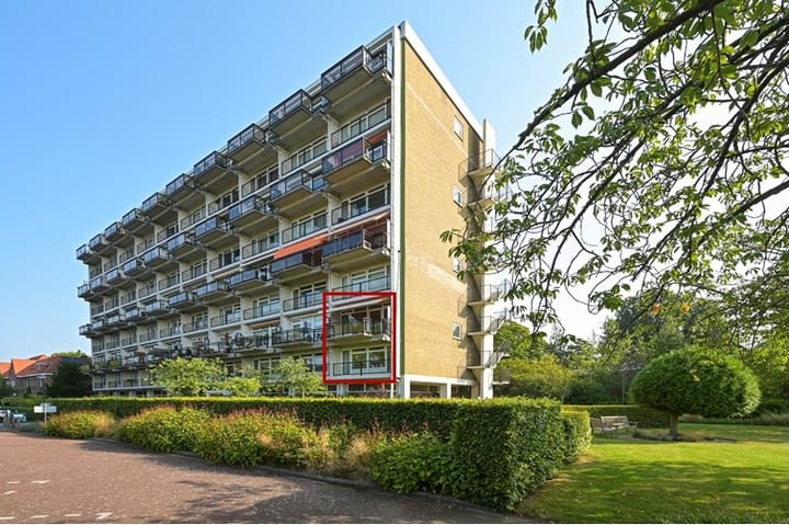 Park Vronesteyn 36 in Voorburg