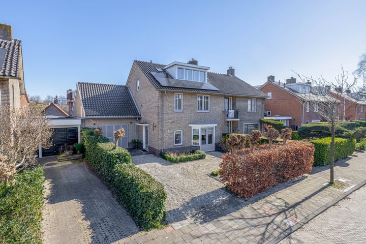 Parkietstraat 18 in Badhoevedorp