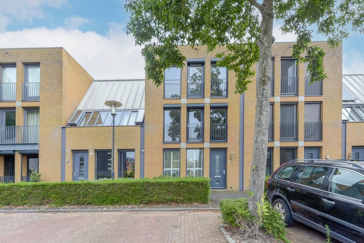 Parklaan 11 in De Lier foto