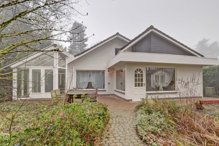 Parklaan 120 in Putte