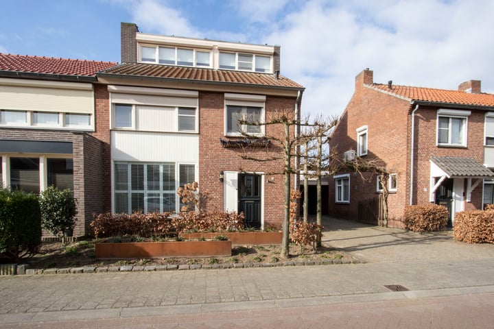 Parklaan 49 in Stramproy foto