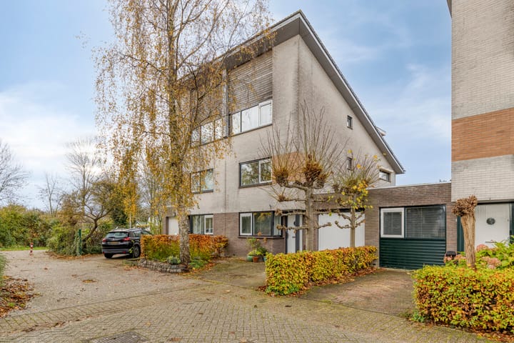 Parkstee 38 in Purmerend