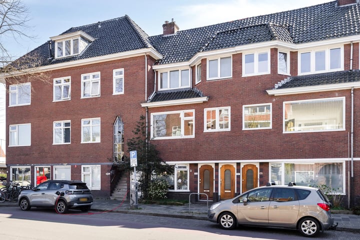 Parkweg 114a in Groningen foto