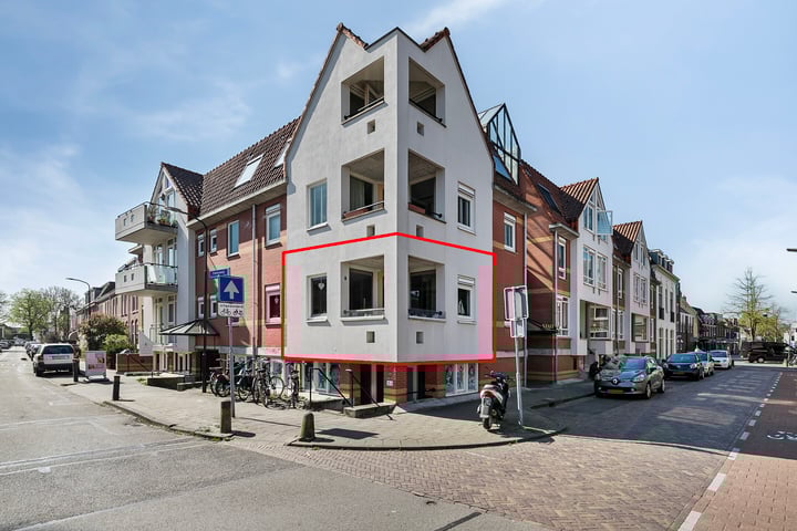 Parkweg 2-16 in Maarssen foto