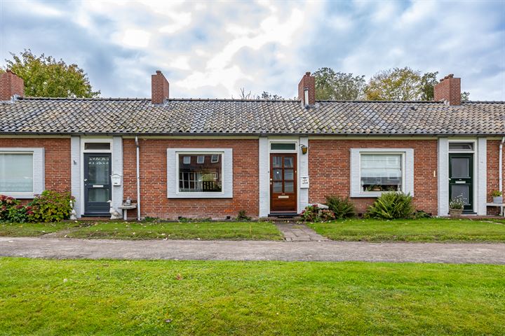 Parkweg 36 in Haren Gn foto