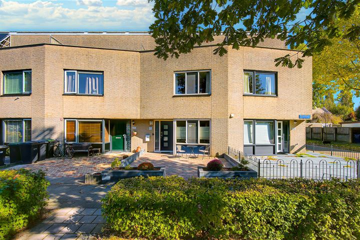 Parkwijklaan 237 in Almere foto