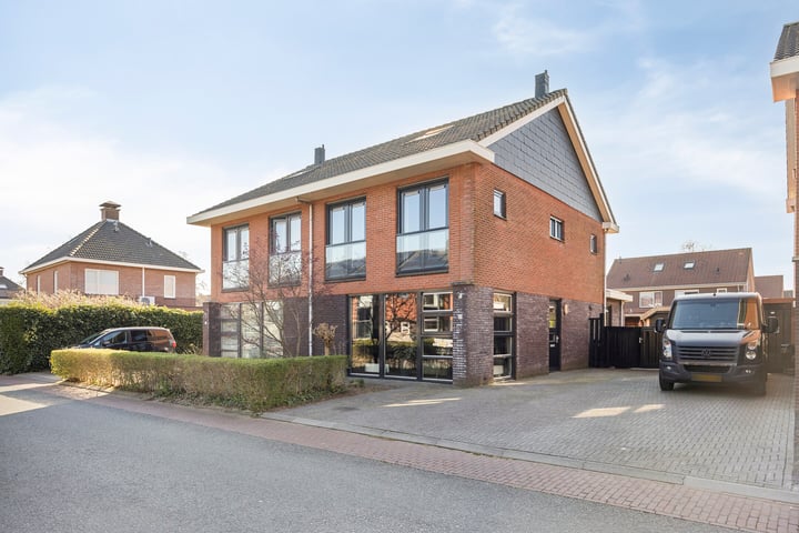 Parnassia 23 in Meppel foto