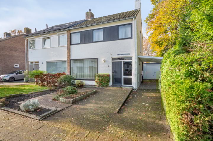 Passementmakersdreef 2 in Maastricht foto